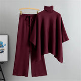 Conjunto de Tricô com Gola Alta e Calça Pantalona