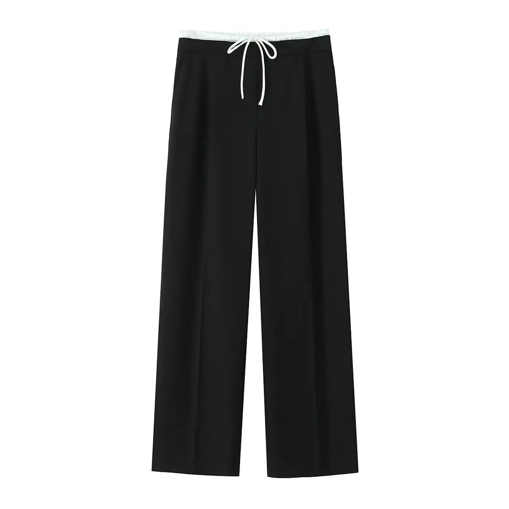 Calça Pantalona: Conforto e Sofisticação em Tecido Leve