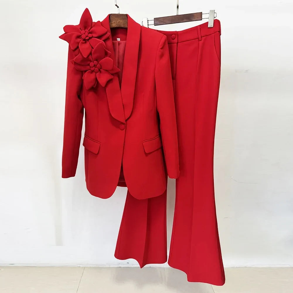 Conjunto de Alfaiataria 2 Peças: Blazer com Aplicação de Flor 3D e Calça