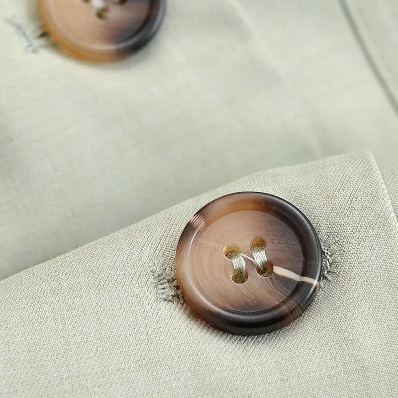 Conjunto Minimalista Abotoamento Simples e Calça de Corte Reto