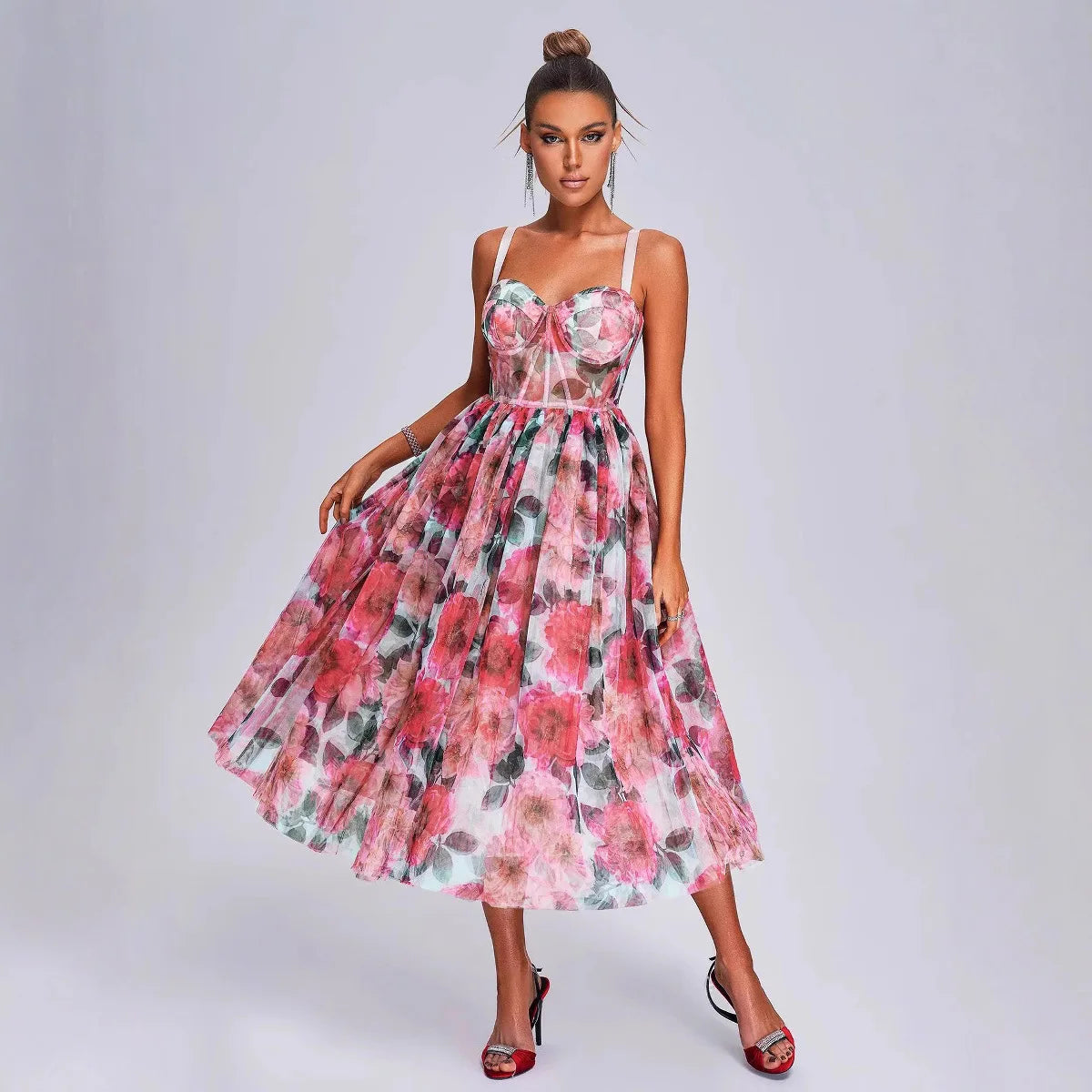 Vestido Longo de Festa com Ombros à Mostra em Crepe Fluido