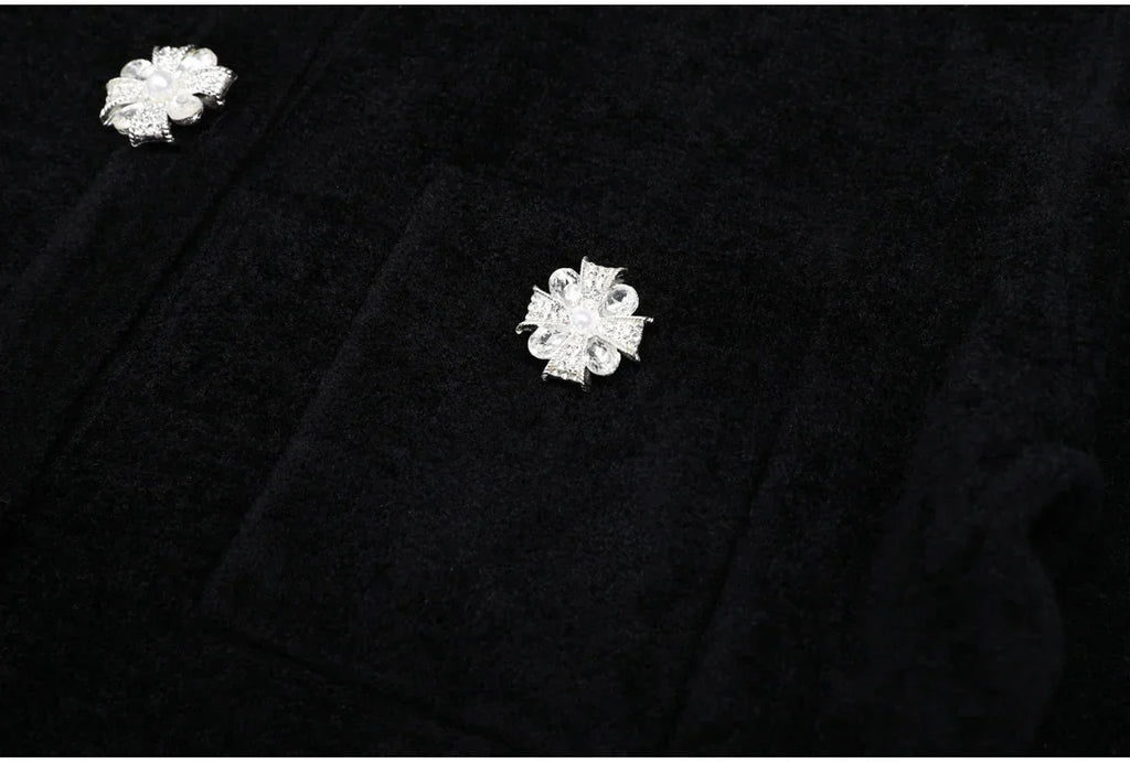 Conjunto Executivo Rosa: Casaco Estruturado e Saia Sereia Midi – Elegância