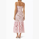 Vestido Longo Sereia em Renda com Recortes Vazados e Alças Delicadas