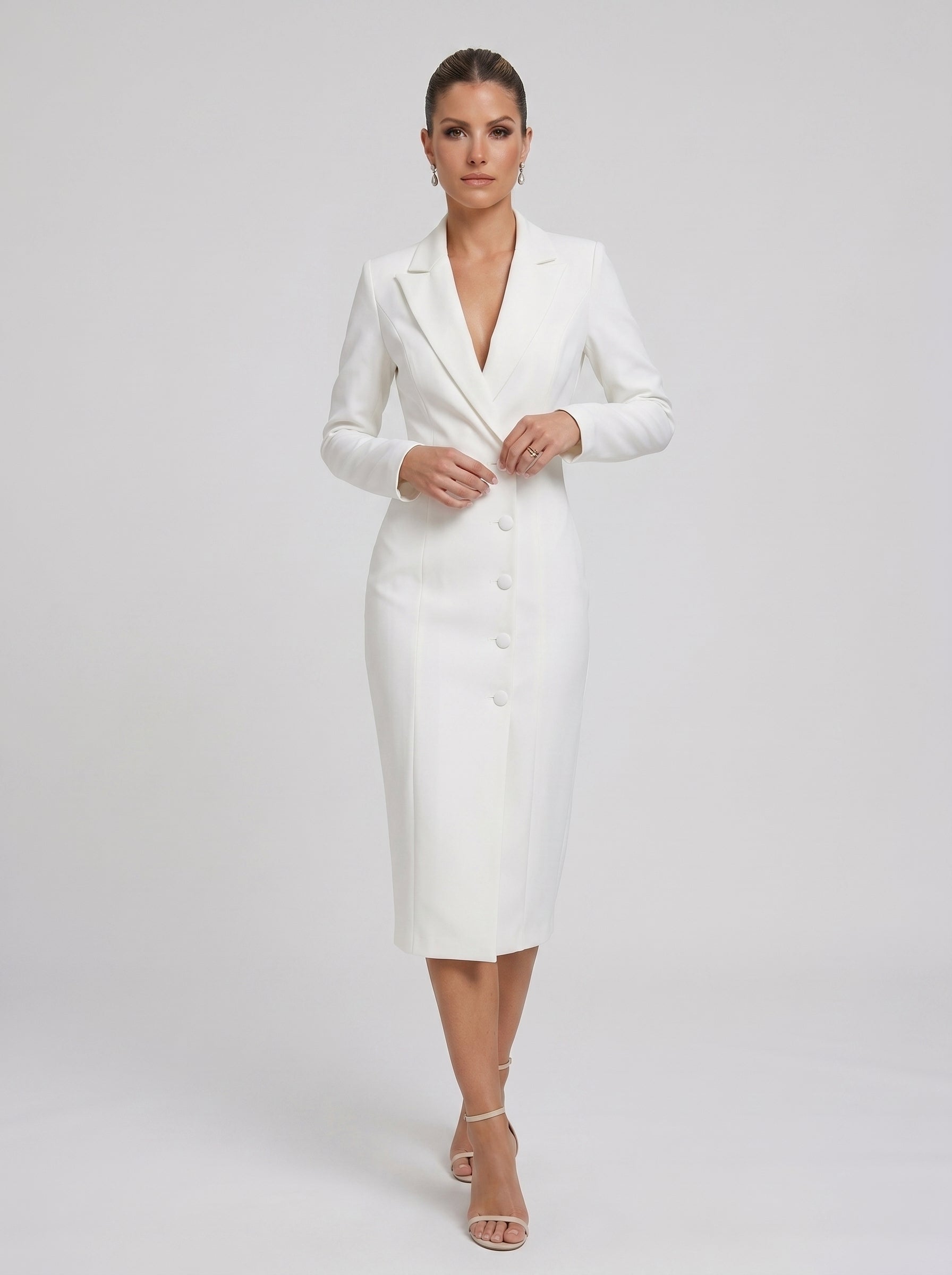 Cecília | Vestido Blazer Midi Branco com Decote V Profundo e Manga Longa