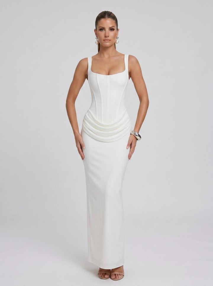 Vera | Vestido Longo Branco com Alças Largas e Silhueta Slim de Alta Costura