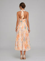 Renata | Vestido Midi Coral Floral com Decote Halter e Saia Plissada