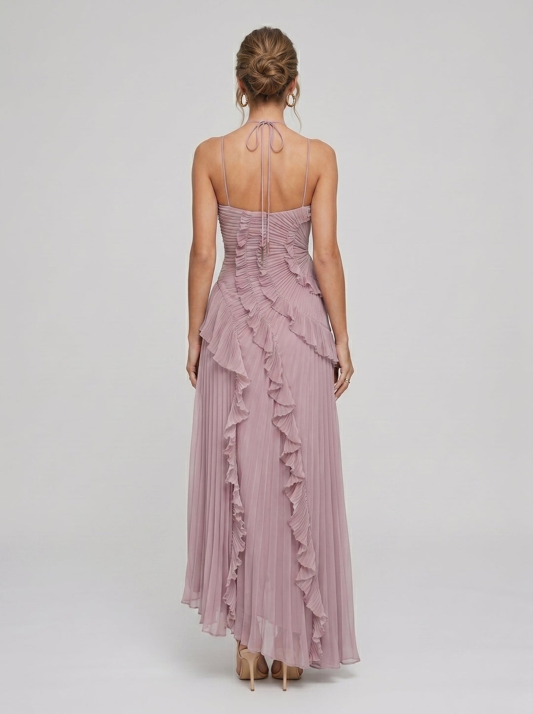 Salomé | Vestido Longo Rosa Antigo em Renda com Babados Assimétricos e Barra Irregular