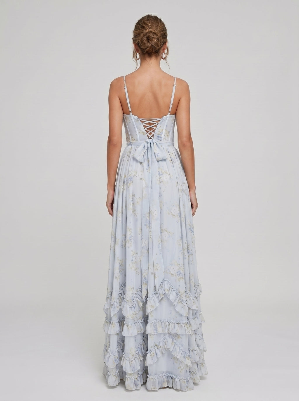 Lídia | Vestido Longo Floral em Tule com Fenda e Decote em V Profundo