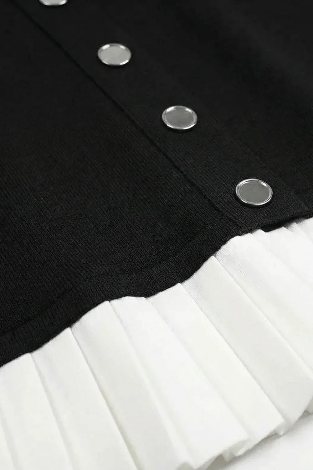 Vestido Minimalista em Modal – Conforto e Elegância Urbana