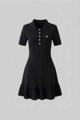 Vestido Curto Estilo Polo com Saia de Babados Pregueados