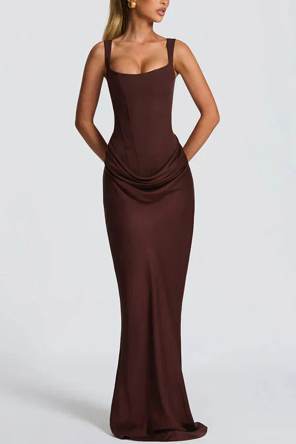 Vera | Vestido Longo Branco com Alças Largas e Silhueta Slim de Alta Costura