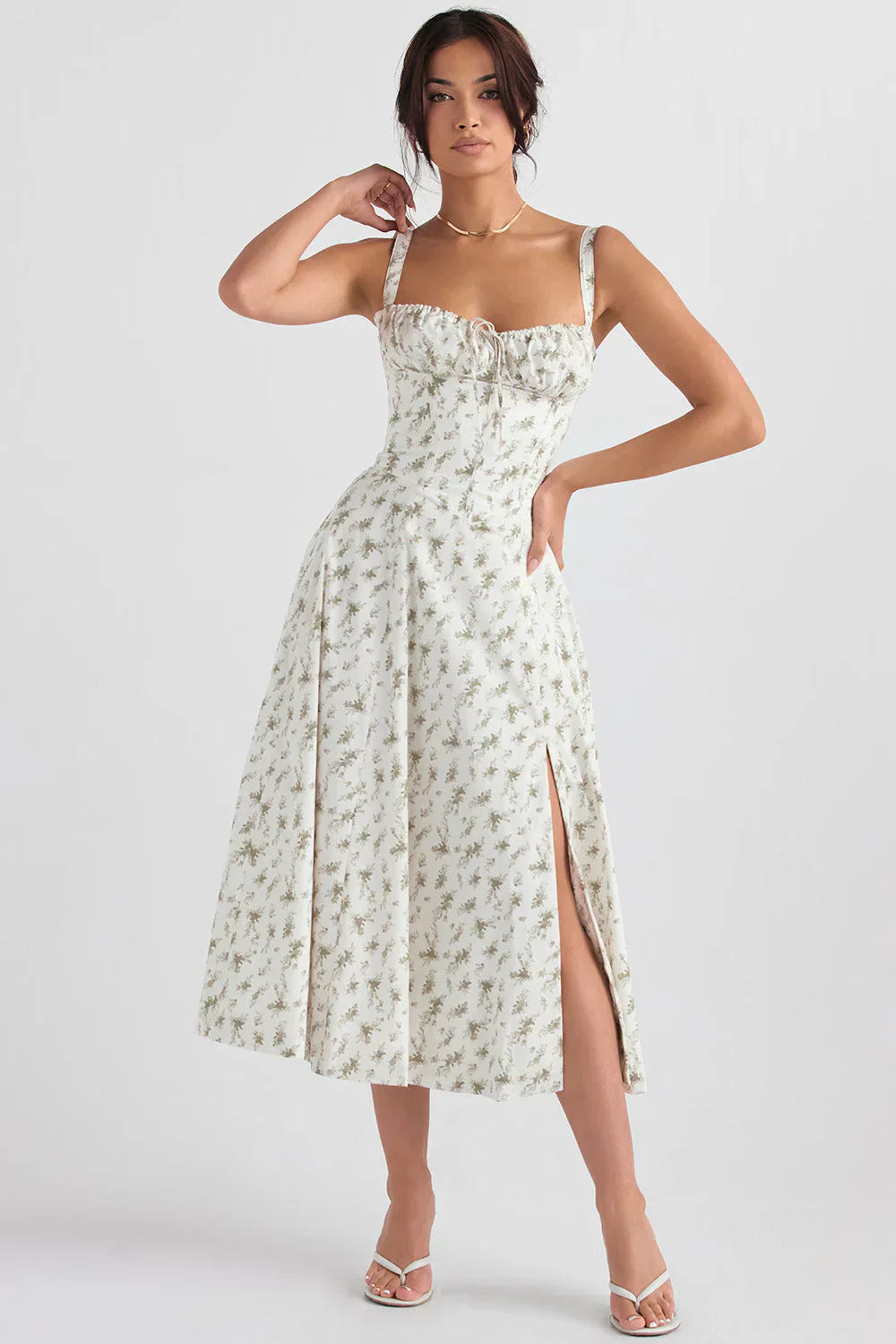 Adriana | Vestido Midi Azul Marinho com Corpete Franzido e Saia Evasê