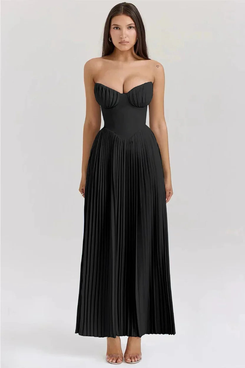 Isadora | Vestido Longo Azul Céu com Corpete Tomara que Caia e Saia Plissada