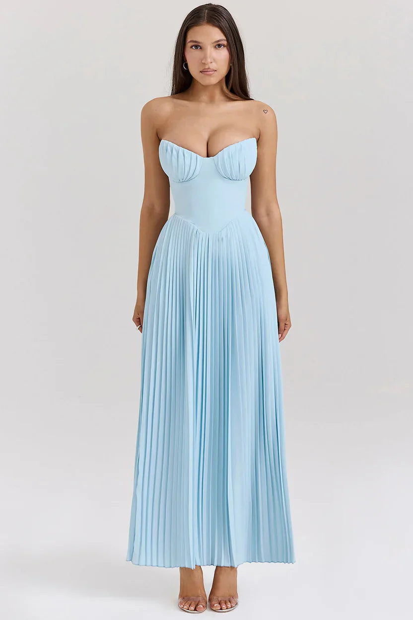 Isadora | Vestido Longo Azul Céu com Corpete Tomara que Caia e Saia Plissada