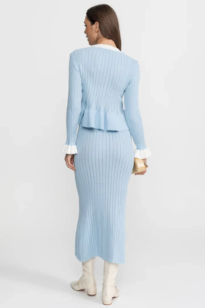 Conjunto Tricô de Duas Peças: Casaco com Peplum e Saia Sereia Midi
