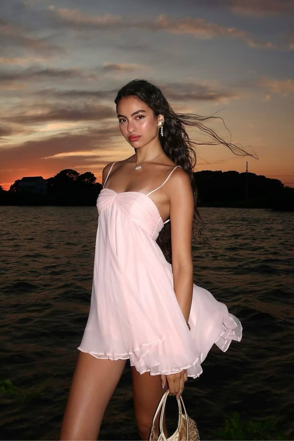 Zaya | Vestido Slip Dress em Rosa Blush Acetinado com Alças Finas
