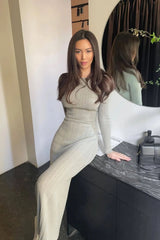 Lia | Vestido Midi Neutro em Malha com Manga Longa Estruturada