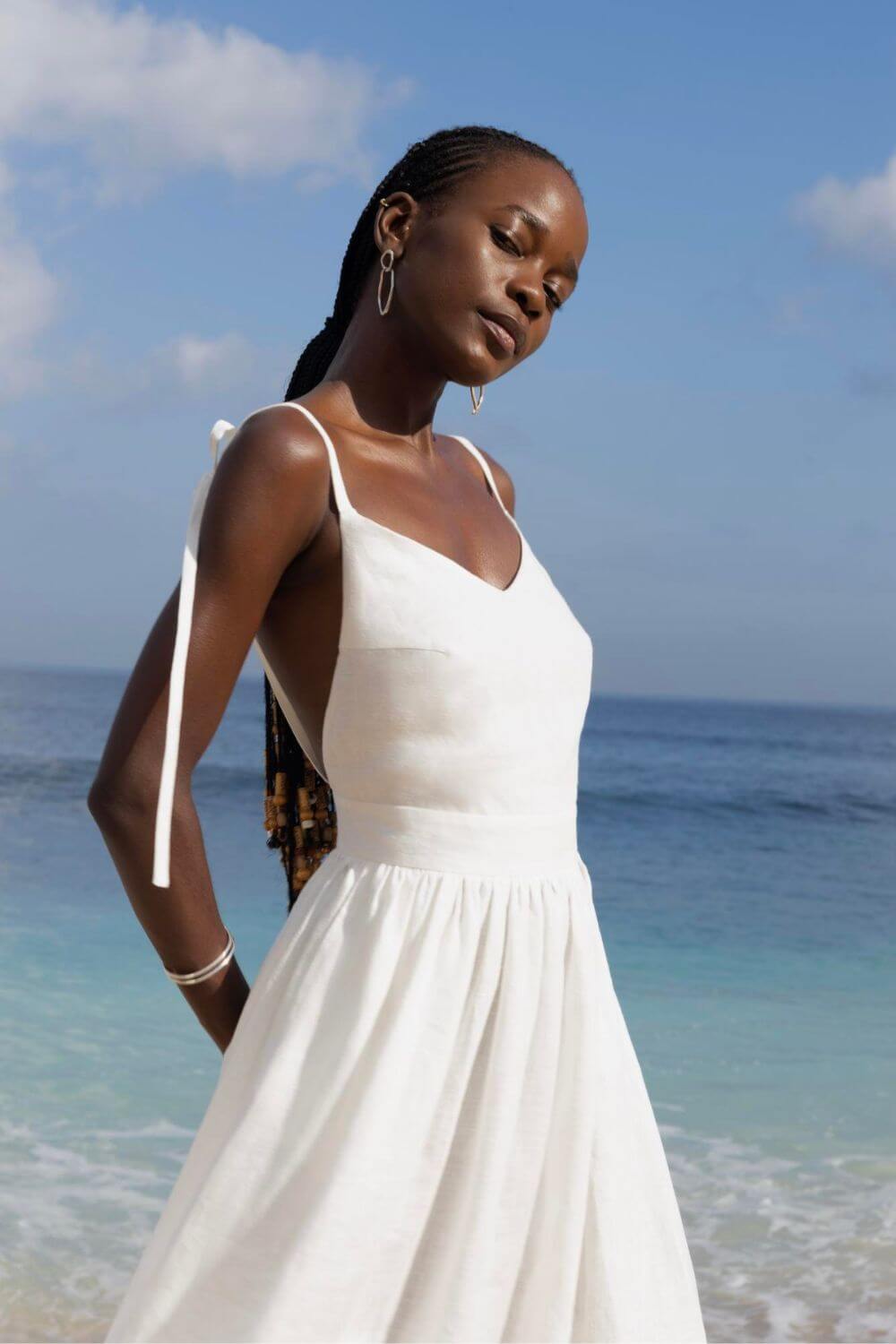 Dandara | Vestido Midi em Algodão com Franzido no Busto e Alça Ajustável