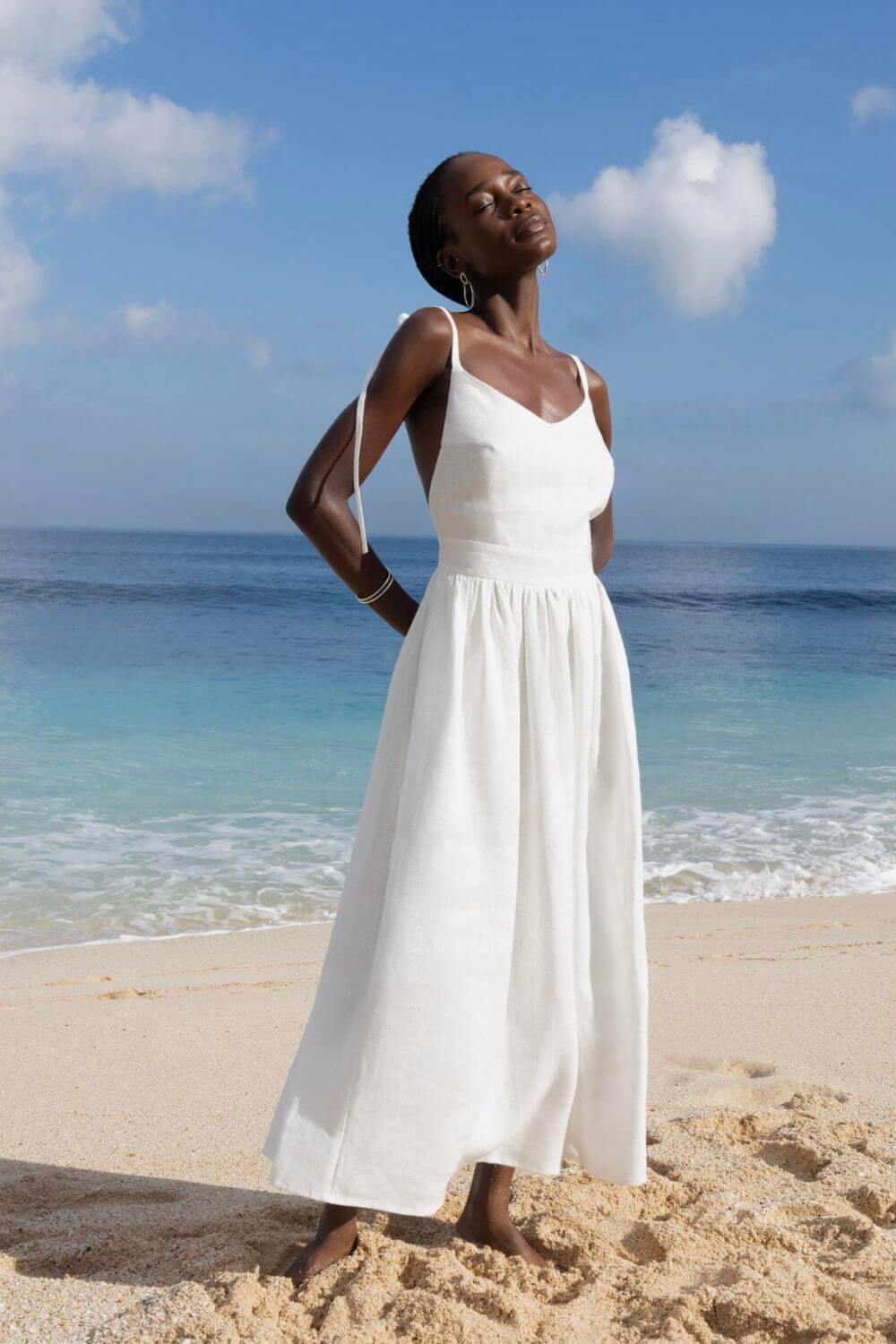 Dandara | Vestido Midi em Algodão com Franzido no Busto e Alça Ajustável