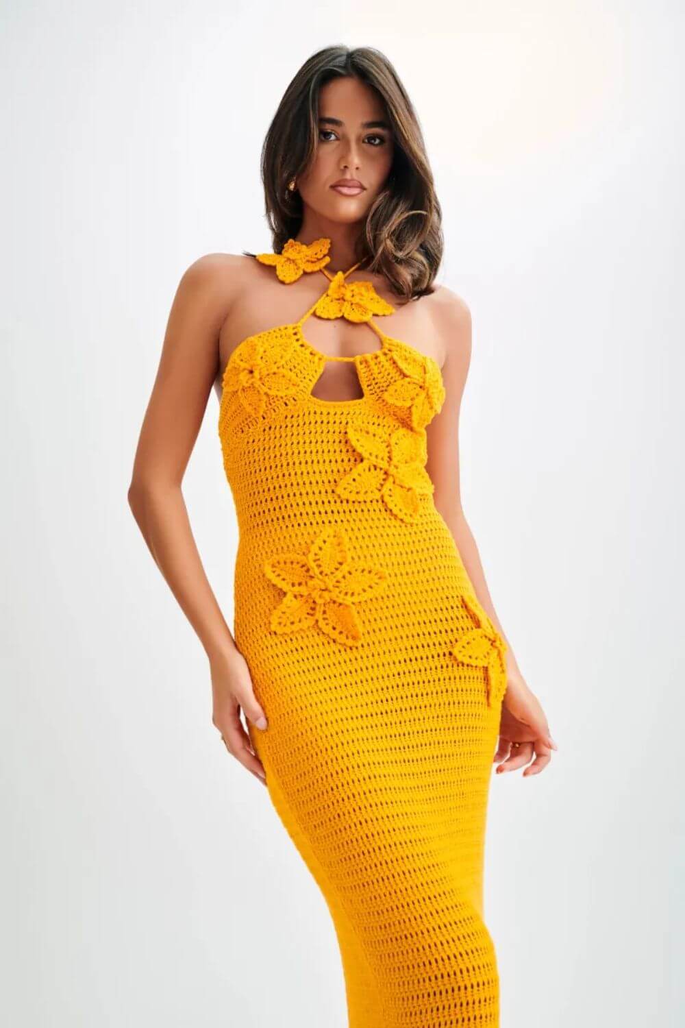 Adriana | Vestido Longo Bege em Renda com Alça Assimétrica