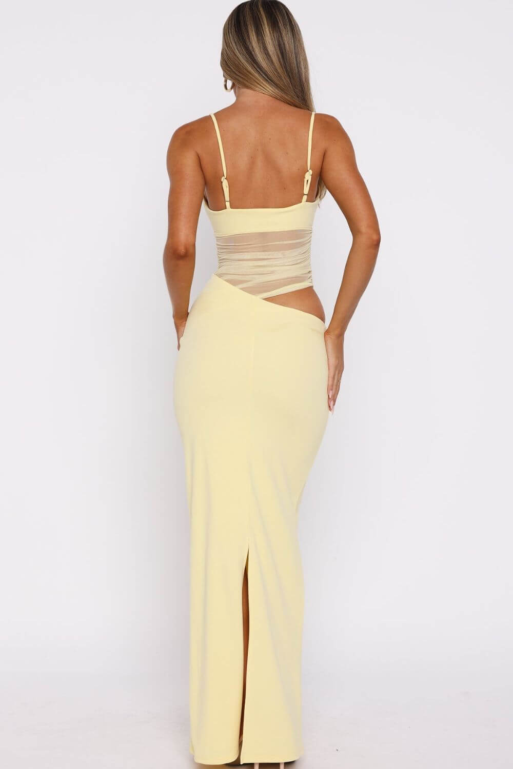 Marcelle | Vestido Longo com Busto em Tule Bordado e Saia Reta em Preto