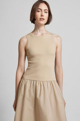 Georgina | Vestido Midi Nude em Poliamida com Cintura Franzida