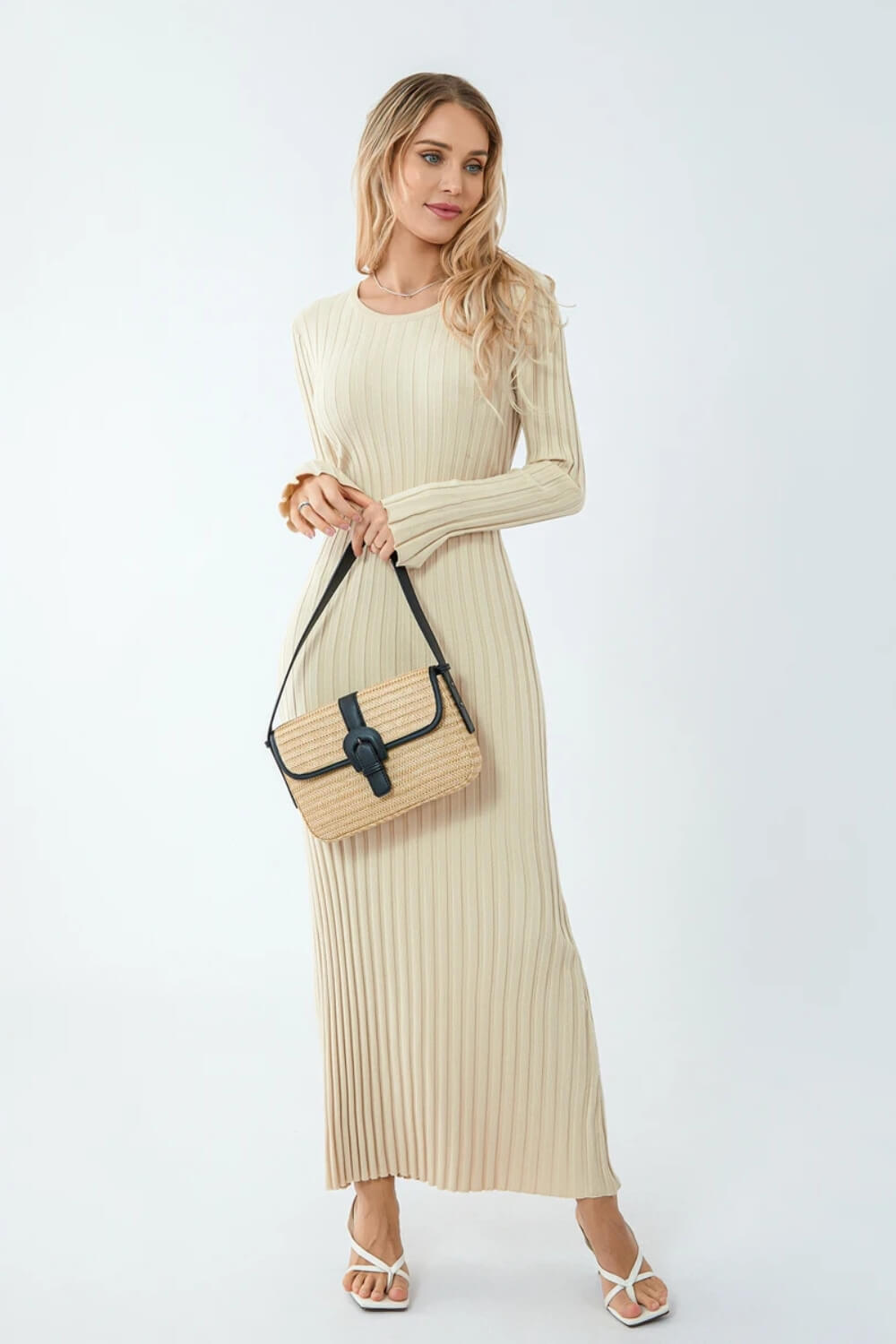 Olga | Vestido Longo em Tricô Canelado Off-White com Manga Longa