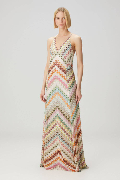 Aleth | Vestido Longo em Renda Chevron Terracota com Alças Cruzadas