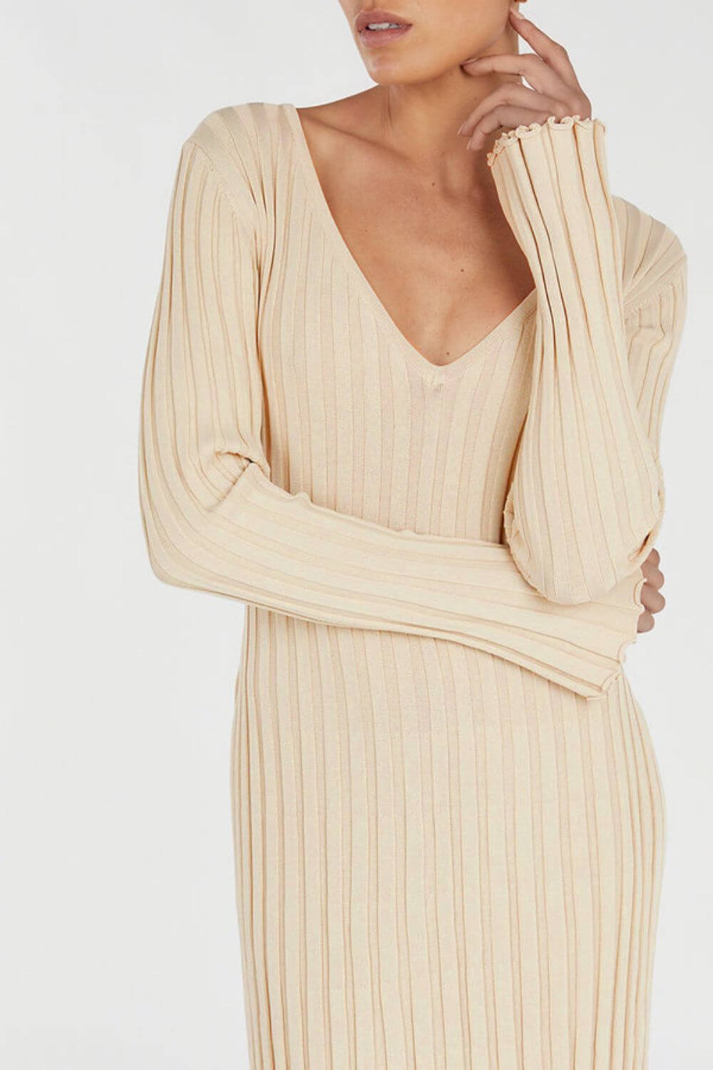 Marta | Vestido Longo em Tricô com Decote em V e Manga Longa
