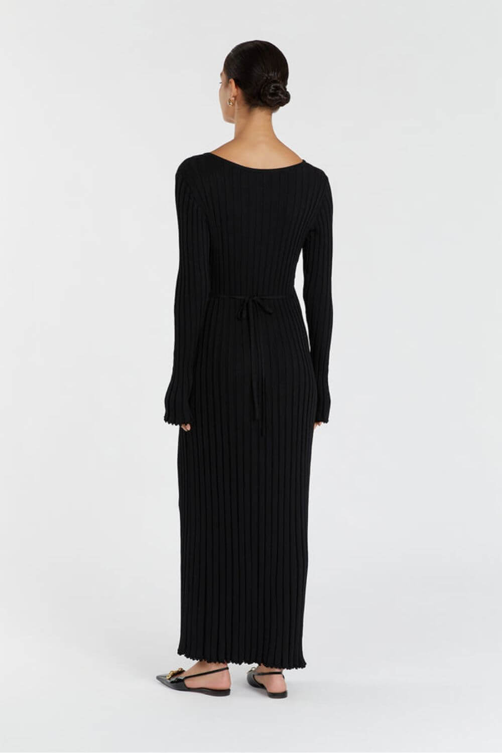 Marta | Vestido Longo em Tricô com Decote em V e Manga Longa